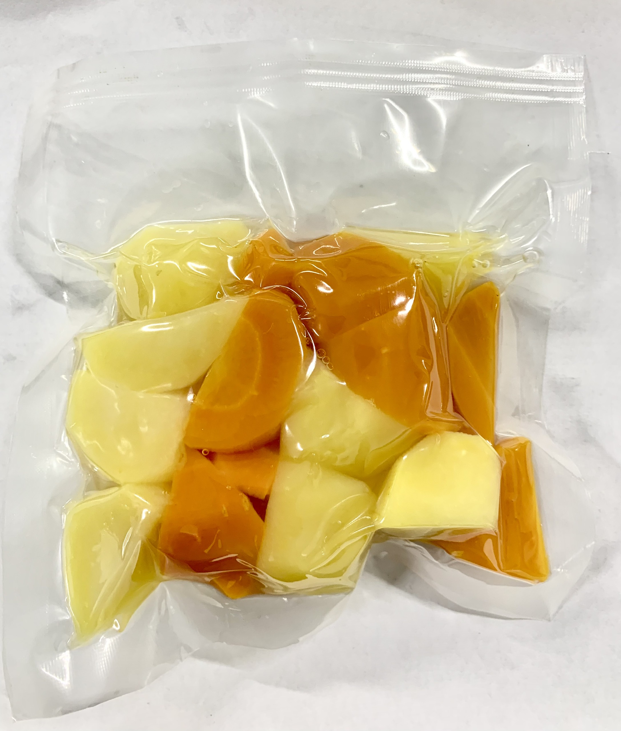 KHOAI TÂY MIX CAROT TIỆT TRÙNG 300G